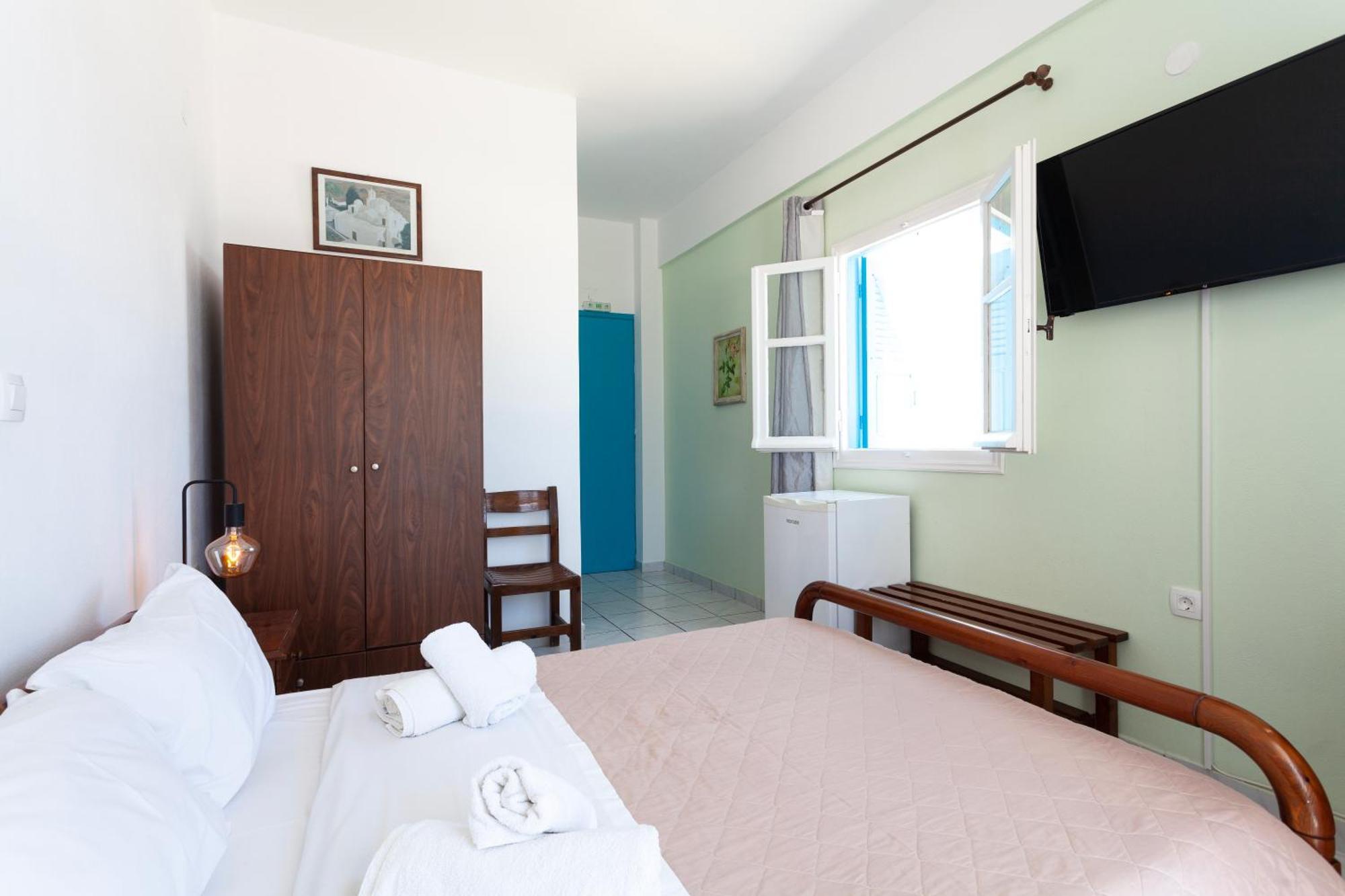 Stella Rooms Vlychada Oda fotoğraf